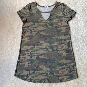 Camouflaged t-shirt dress
